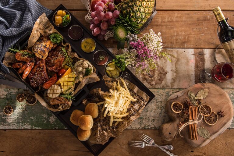 Running a buffet table that does not jam
